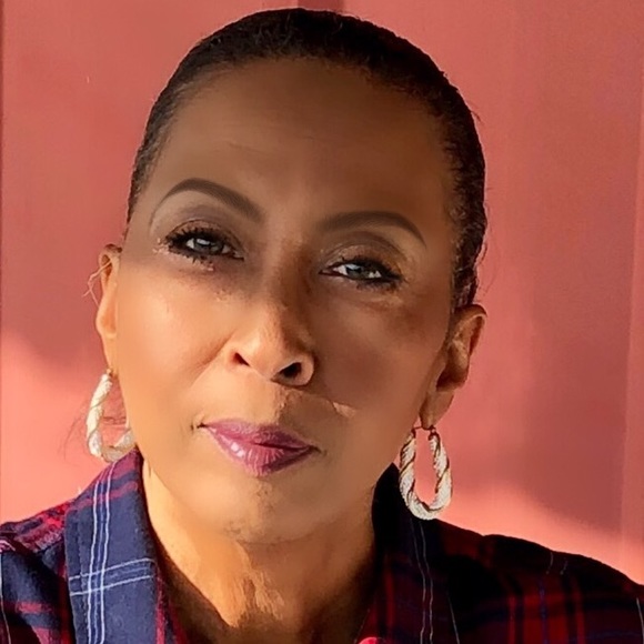 Meet your Posher, T j - Picture 2 of 3